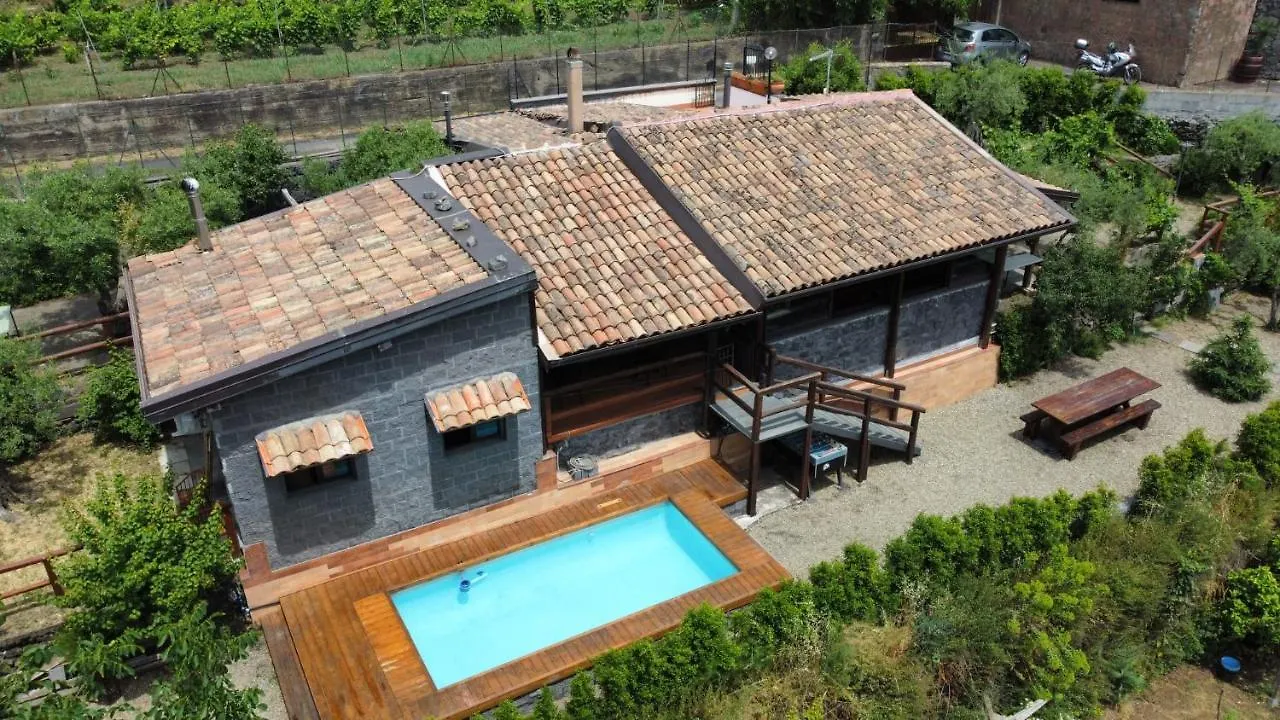 Villa Gorna Trecastagni 0*,  İtalya